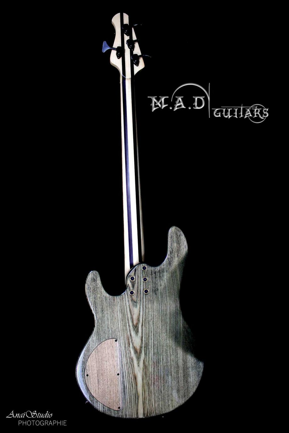 MAD Guitars Mad Bass MM